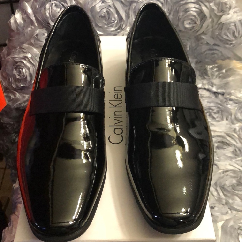 Calvin Klein Men’s Bernard Tuxedo Shoes